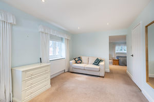 Photo 32- click for photo gallery